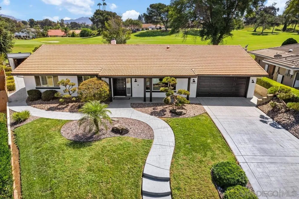 12262 Ranch House San Diego, CA 92128