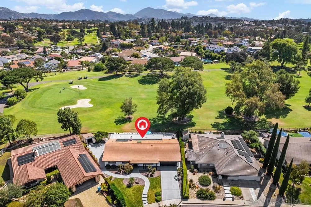 12262 Ranch House San Diego, CA 92128