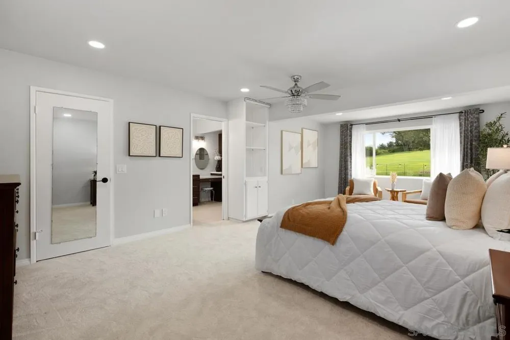 12262 Ranch House San Diego, CA 92128