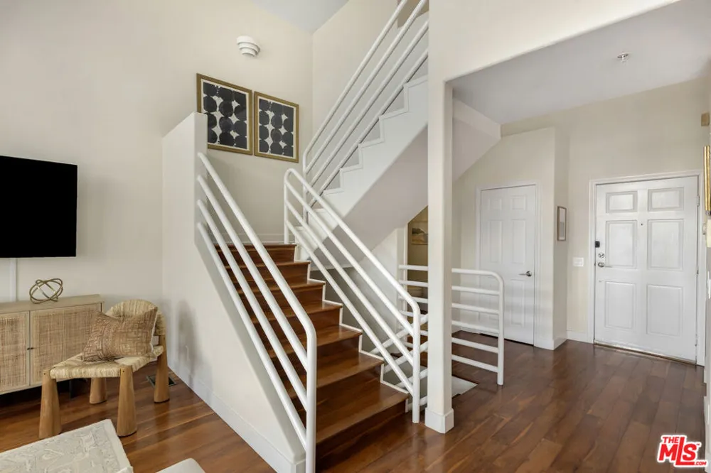 1214 14th Street #203 Santa Monica, CA 90404
