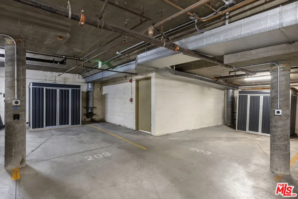 1214 14th Street #203 Santa Monica, CA 90404