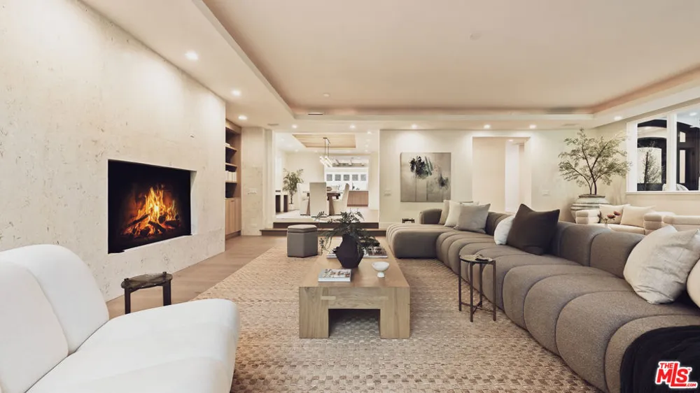 310 22nd Street Santa Monica, CA 90402