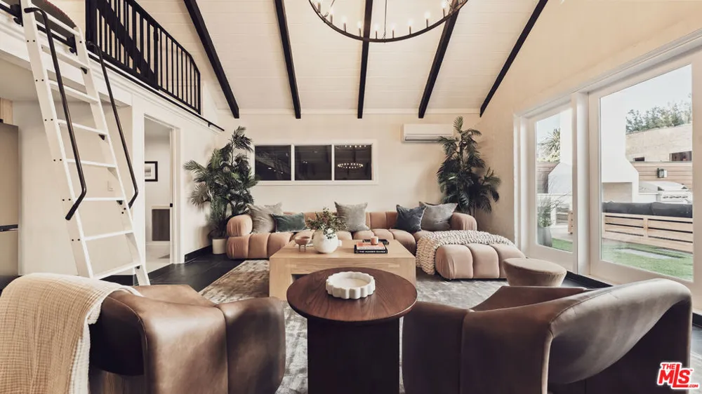 310 22nd Street Santa Monica, CA 90402