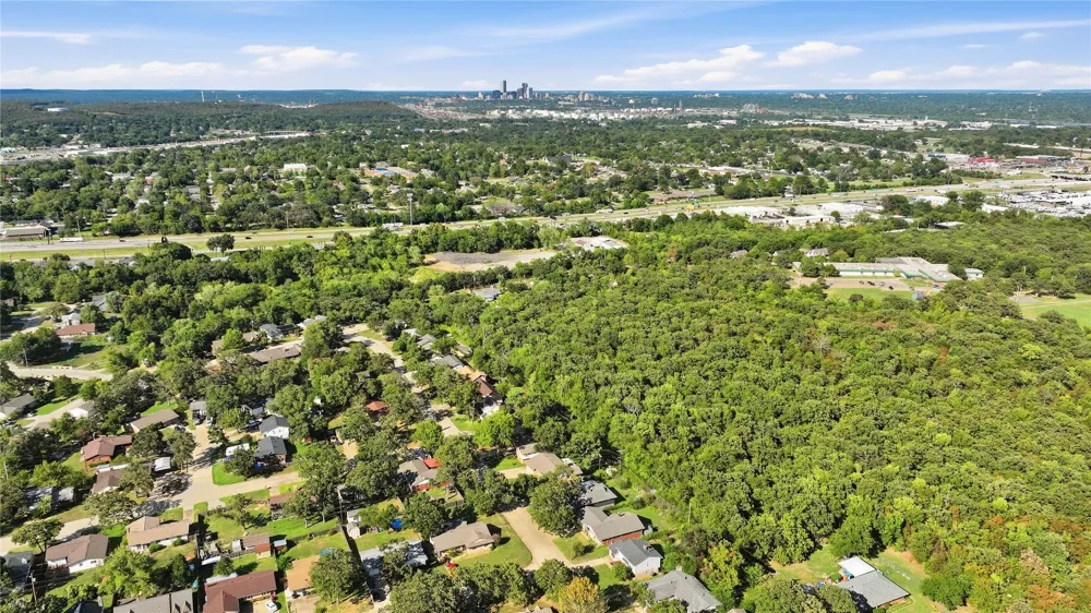 5523 S 30th WestAvenue Tulsa, OK 74107