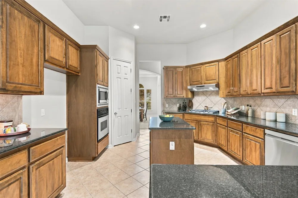 3004 Lombardi Way Cedar Park, TX 78613