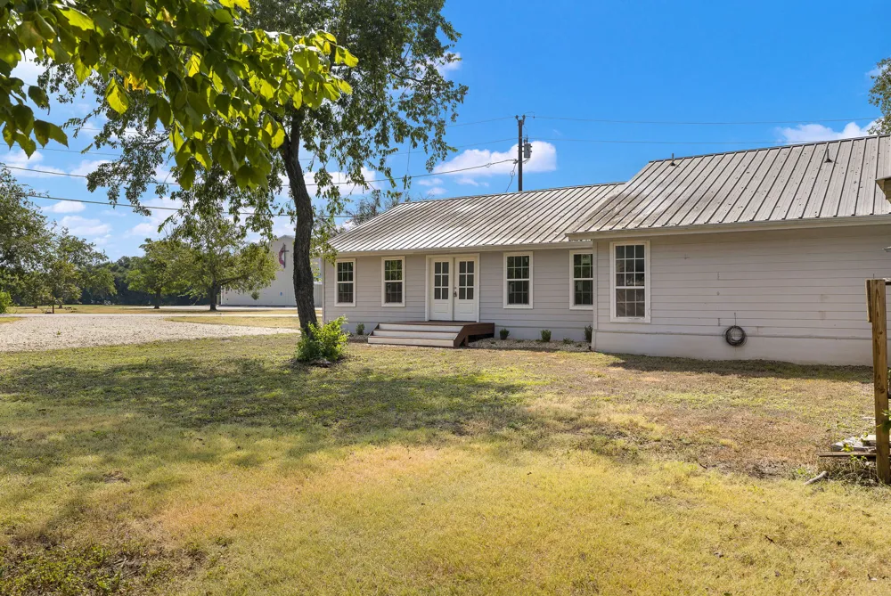 205 E Myrtle Lane Liberty Hill, TX 78642
