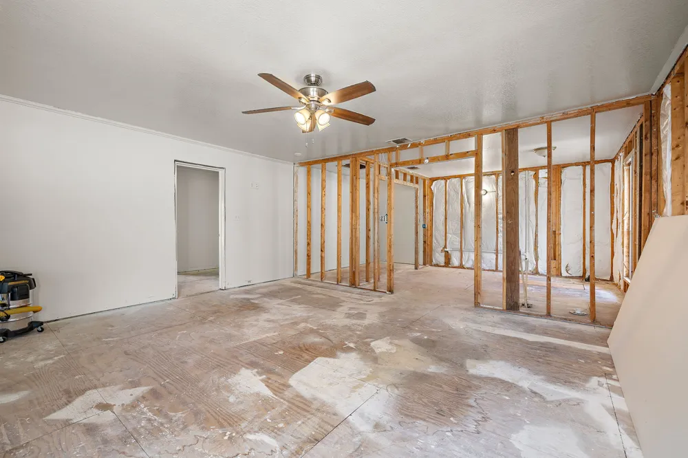 205 E Myrtle Lane Liberty Hill, TX 78642