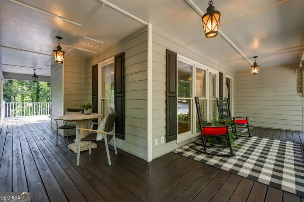 2038 Laurel CV Ball Ground, GA 30107
