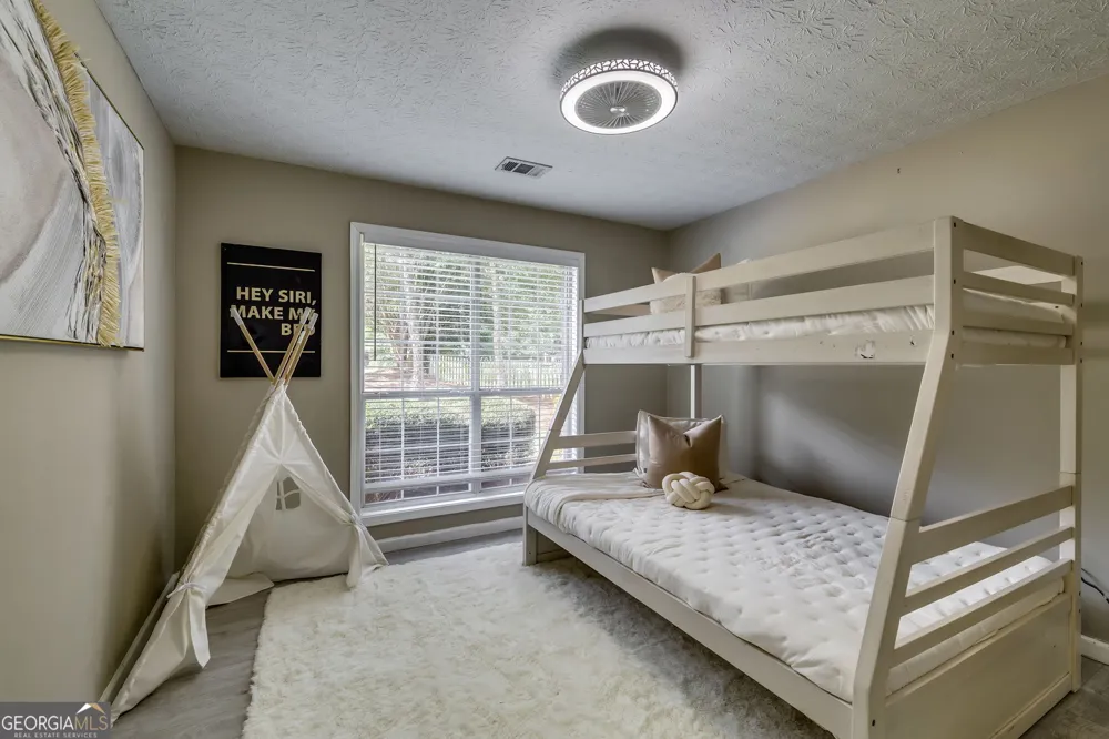 195 Heather Woods CT Covington, GA 30016