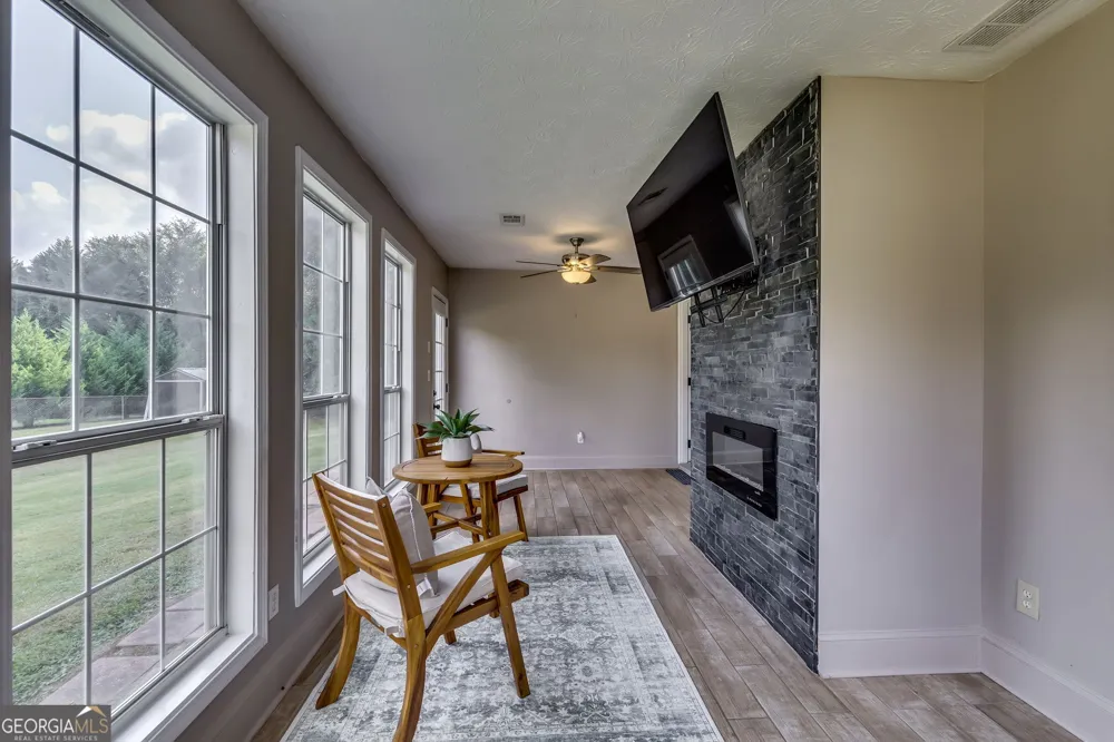 195 Heather Woods CT Covington, GA 30016