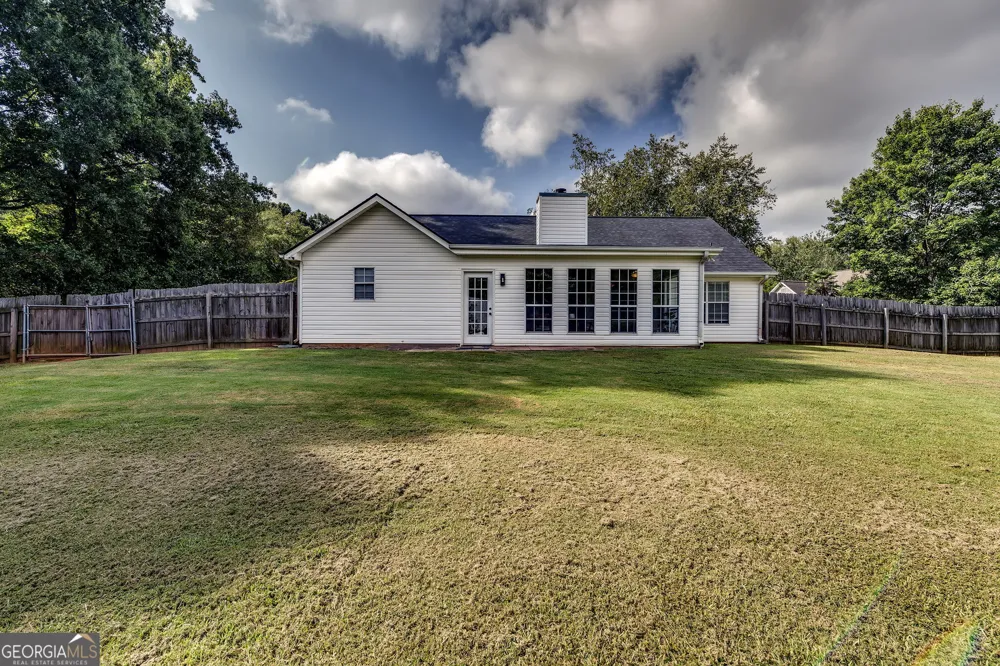 195 Heather Woods CT Covington, GA 30016