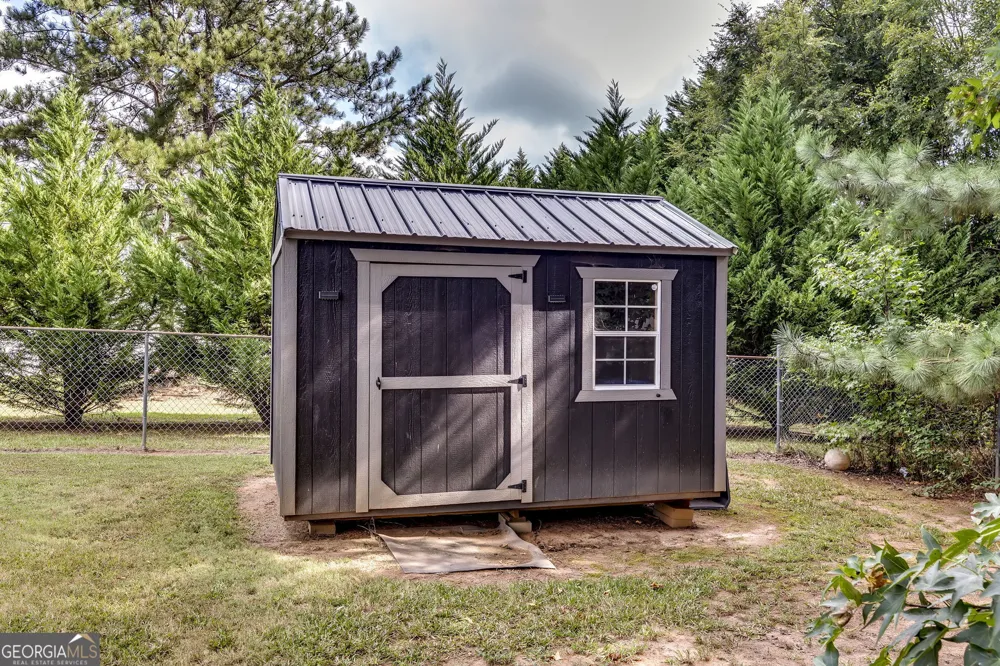 195 Heather Woods CT Covington, GA 30016