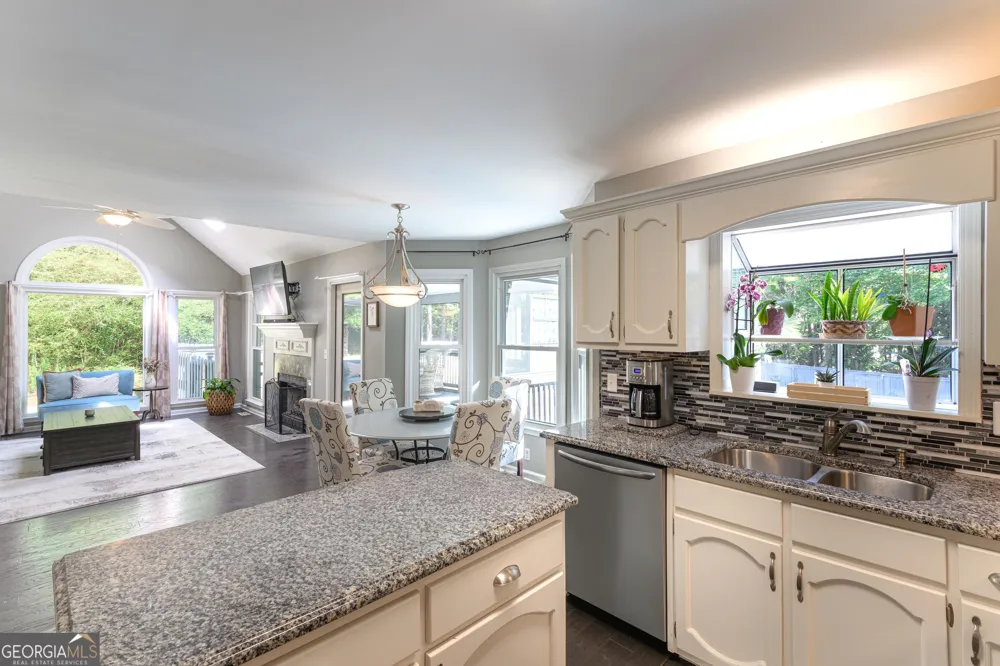 820 Spooner RDG Peachtree City, GA 30269
