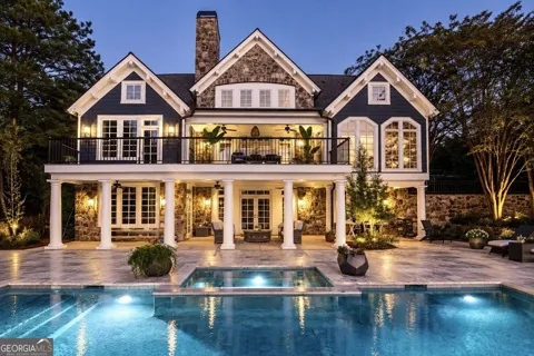 108 Oakmont CT