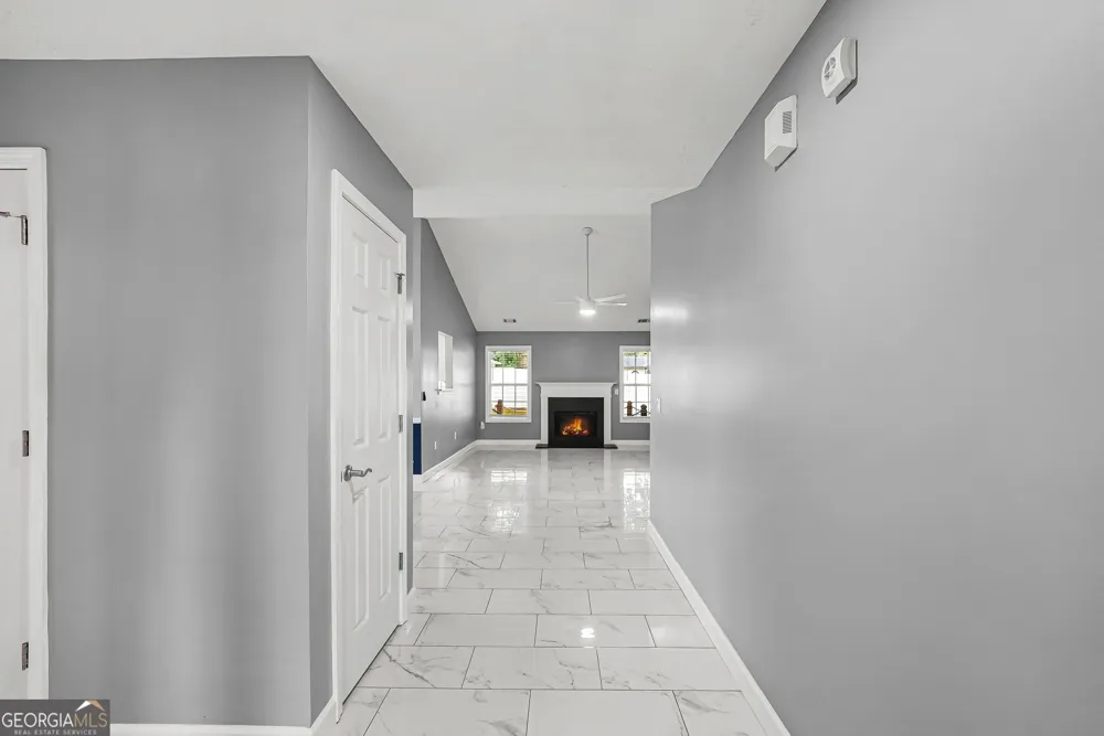 504 Mockingbird LN Loganville, GA 30052