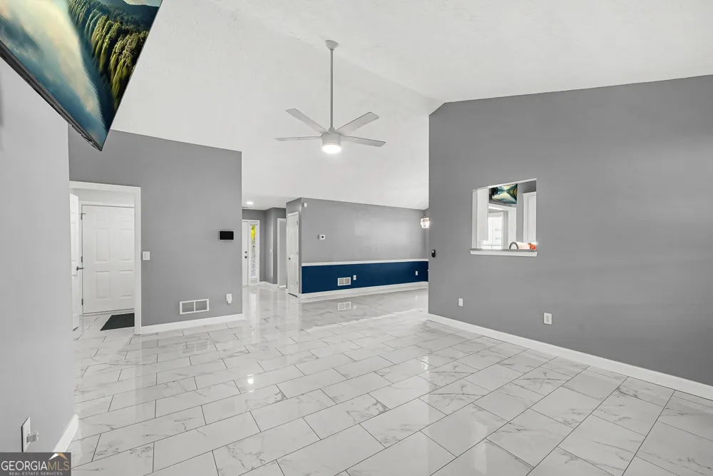 504 Mockingbird LN Loganville, GA 30052