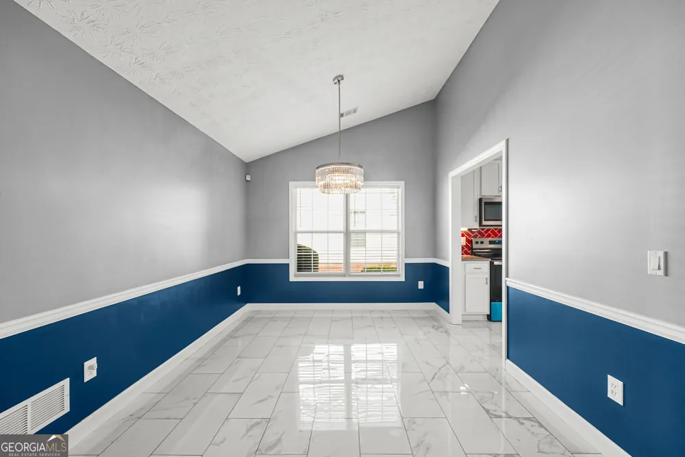 504 Mockingbird LN Loganville, GA 30052