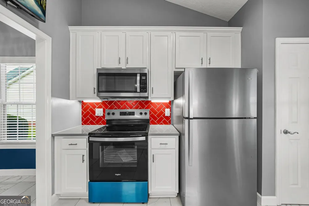 504 Mockingbird LN Loganville, GA 30052