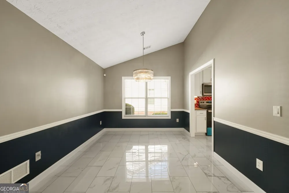 504 Mockingbird LN Loganville, GA 30052