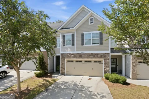 1008 Candela LN