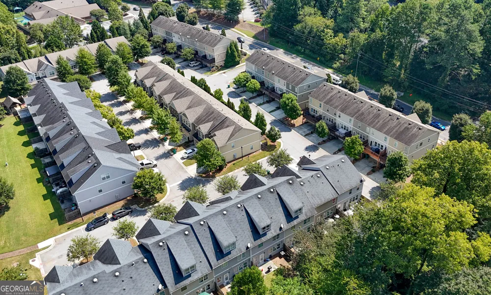 1008 Candela LN Smyrna, GA 30082