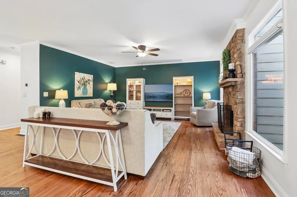 2664 Black Fox WAY Buford, GA 30519