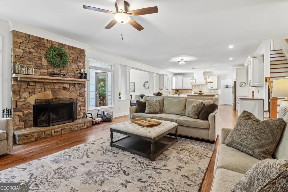 2664 Black Fox WAY Buford, GA 30519