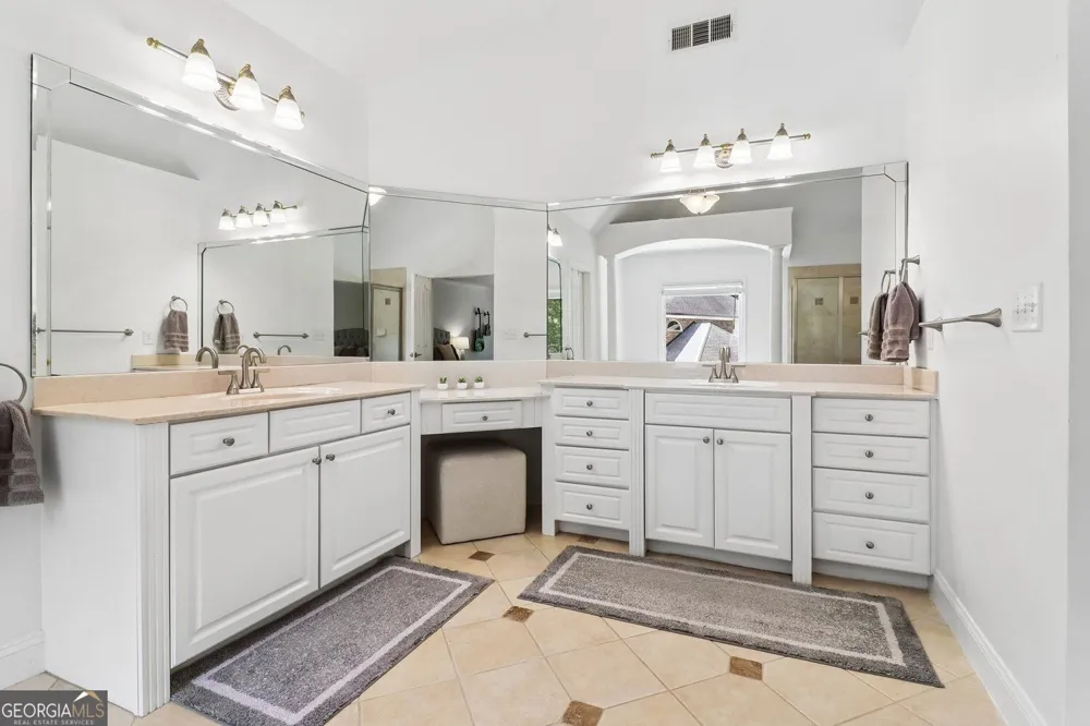 2664 Black Fox WAY Buford, GA 30519