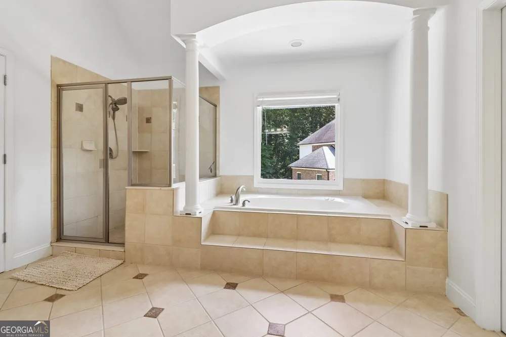 2664 Black Fox WAY Buford, GA 30519