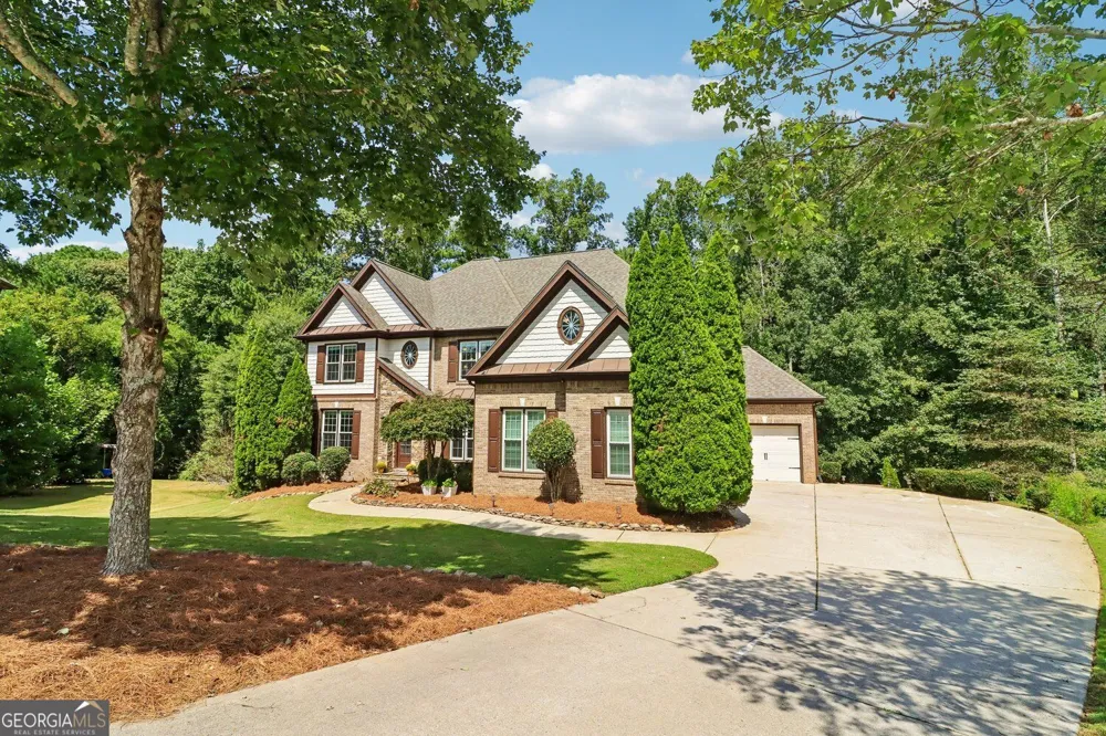 2664 Black Fox WAY Buford, GA 30519