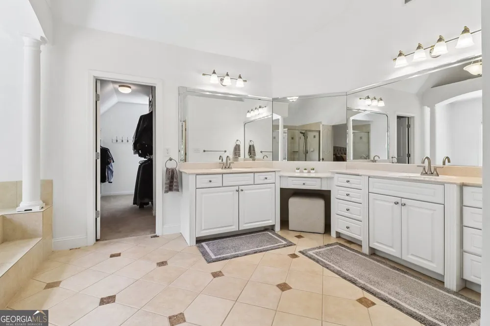 2664 Black Fox WAY Buford, GA 30519