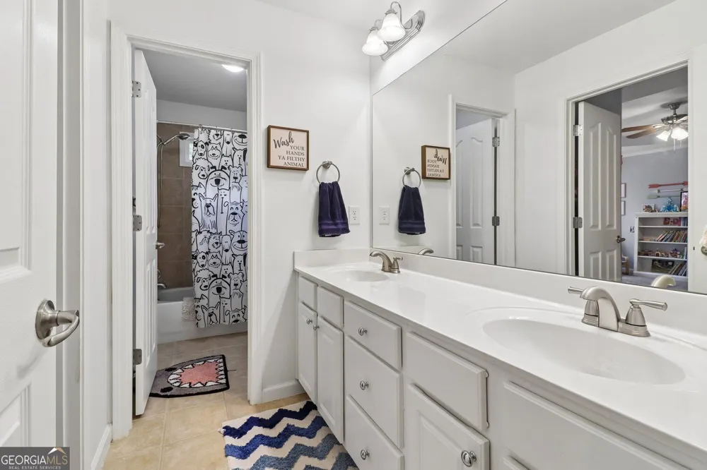 2664 Black Fox WAY Buford, GA 30519