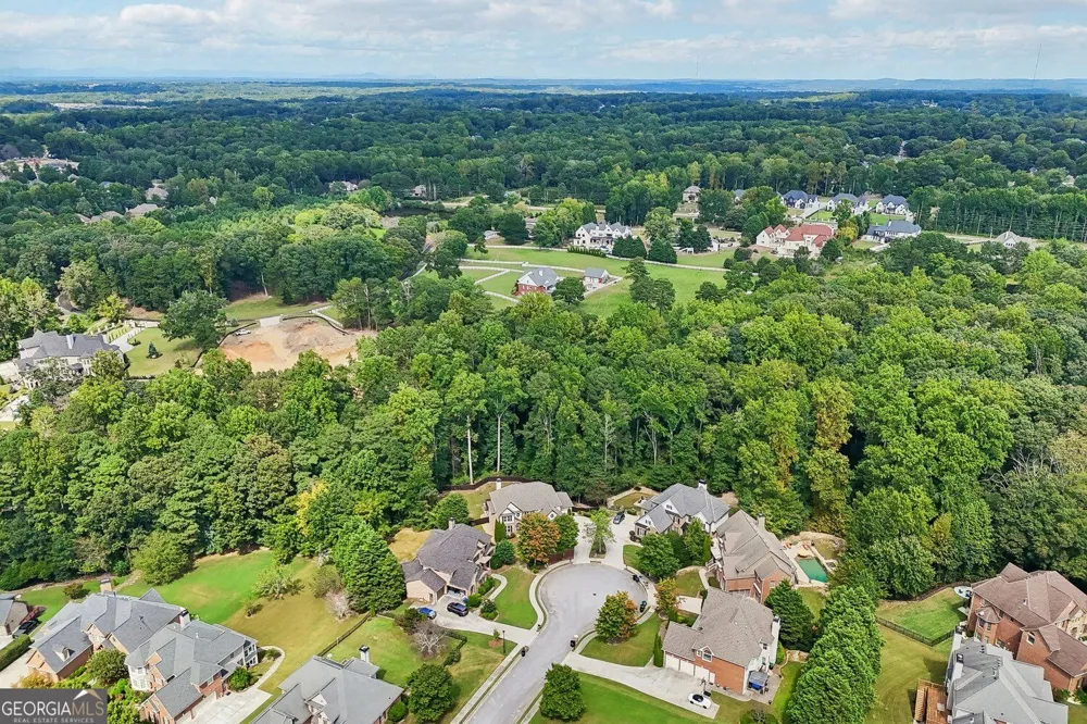2664 Black Fox WAY Buford, GA 30519