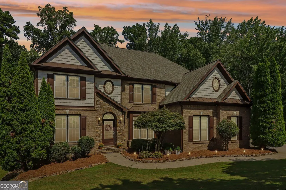 2664 Black Fox WAY Buford, GA 30519