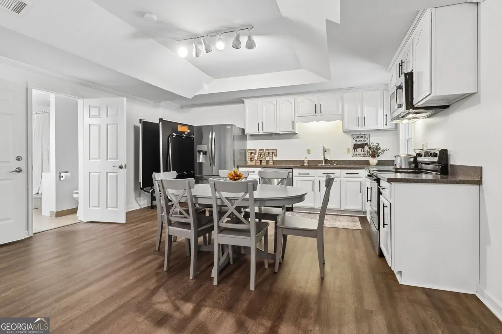 2664 Black Fox WAY Buford, GA 30519