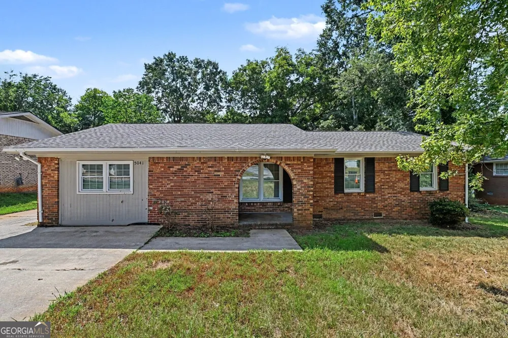 5041 W Mountain ST Stone Mountain, GA 30083