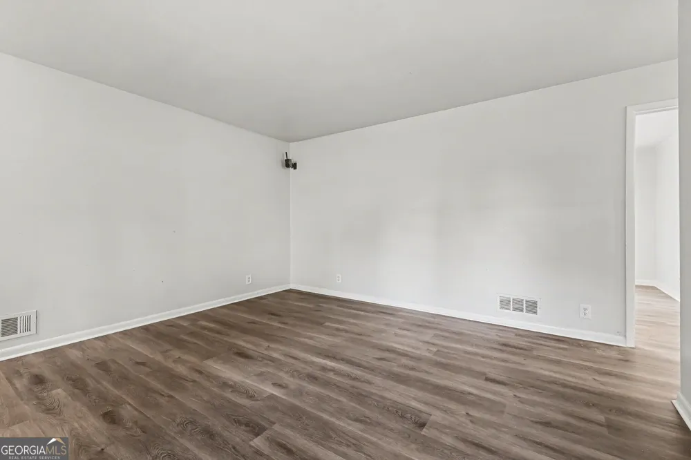 5041 W Mountain ST Stone Mountain, GA 30083