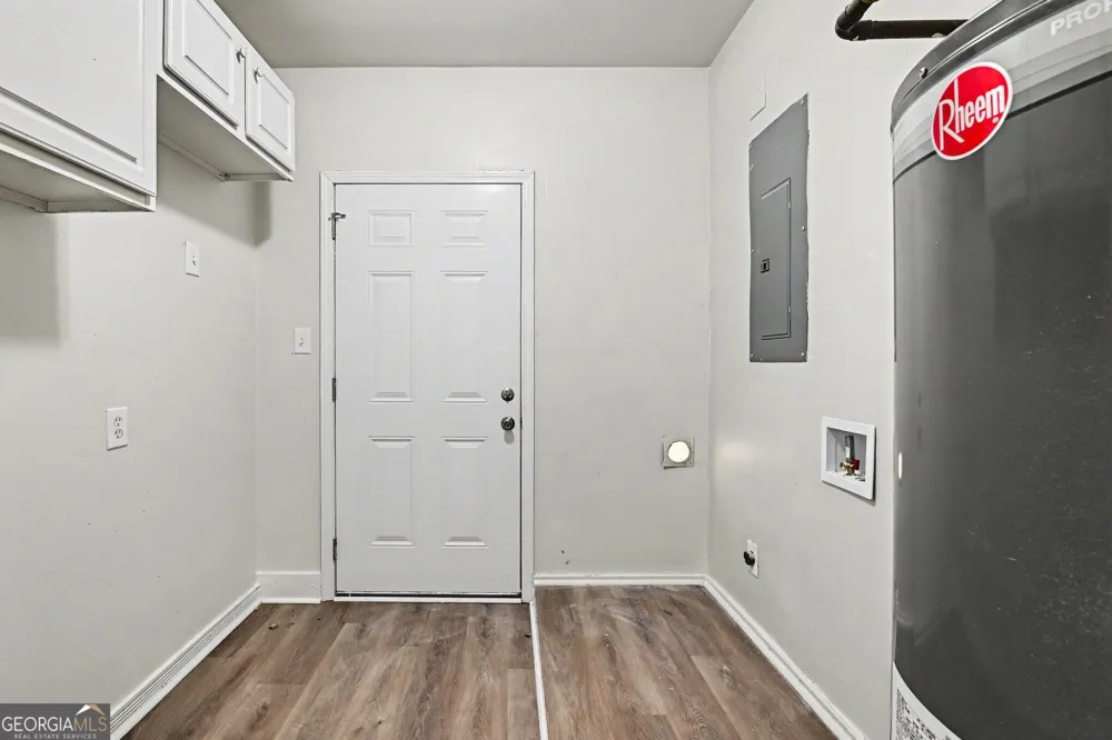 5041 W Mountain ST Stone Mountain, GA 30083