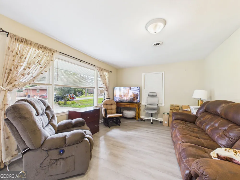 103 Morningside DR Warner Robins, GA 31088