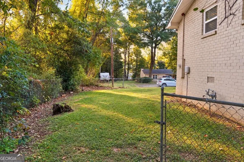6395 Hemp ST Douglasville, GA 30135