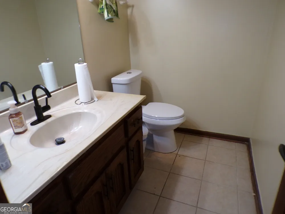 185 Ashland WAY Fayetteville, GA 30214
