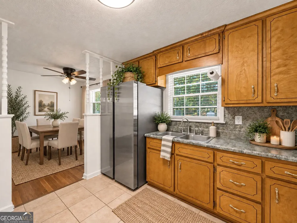 1825 Jordan Hill RD Griffin, GA 30223