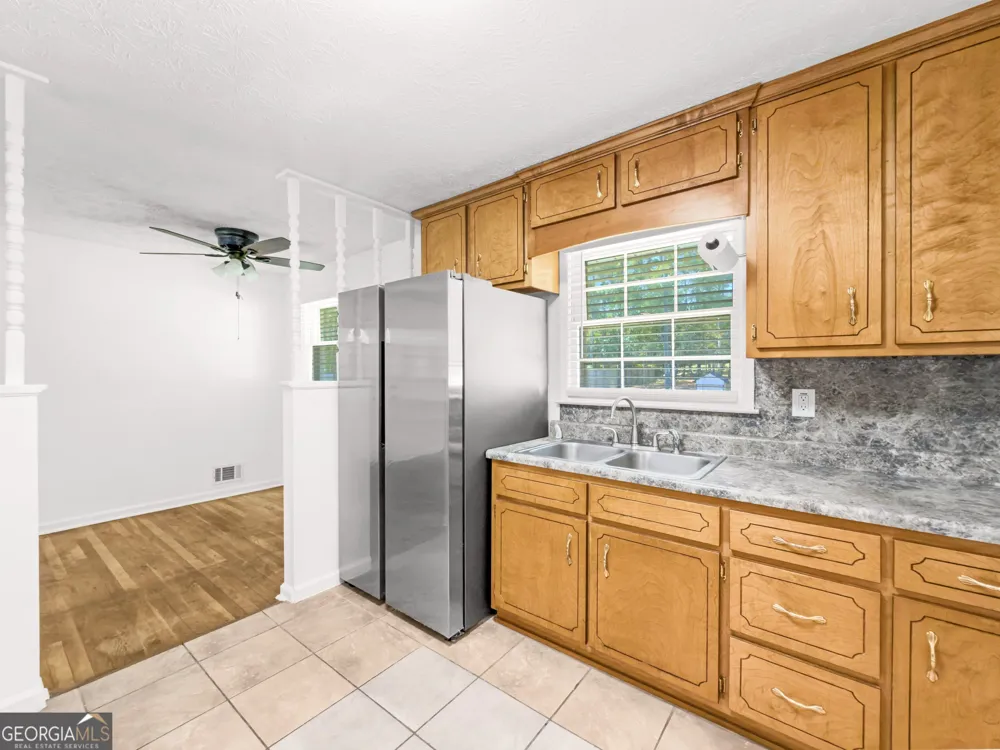 1825 Jordan Hill RD Griffin, GA 30223