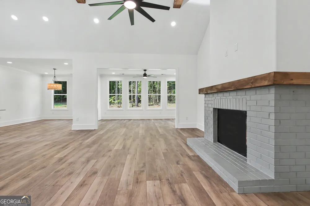 176 Ryeland DR Senoia, GA 30276