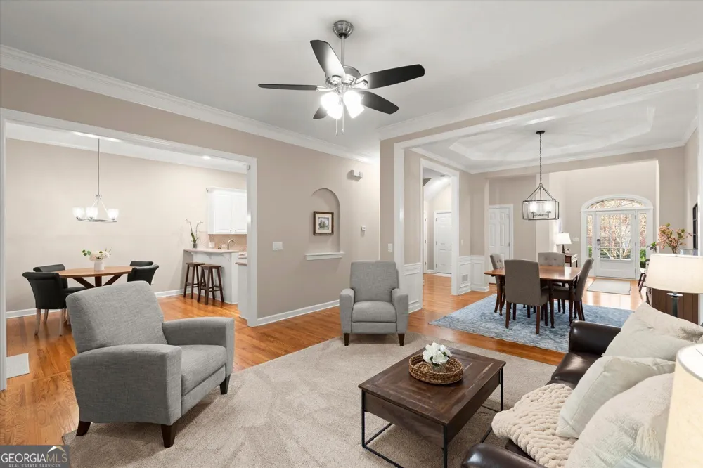 3105 Village Green DR Roswell, GA 30075