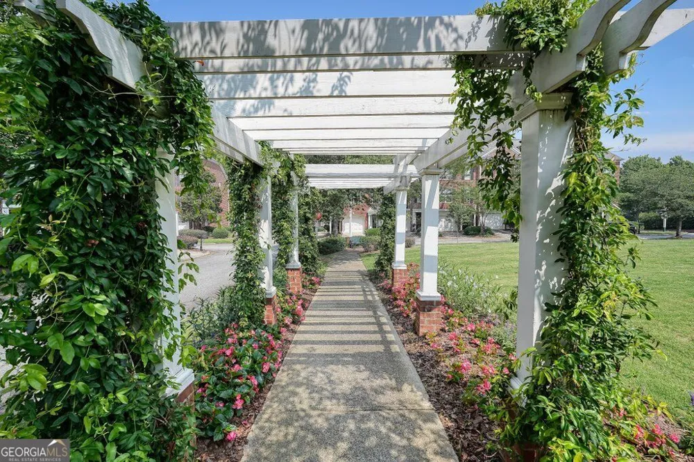 3105 Village Green DR Roswell, GA 30075