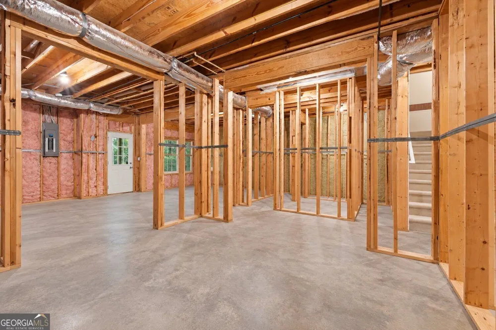 3105 Village Green DR Roswell, GA 30075