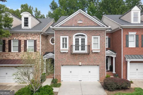 3105 Village Green DR