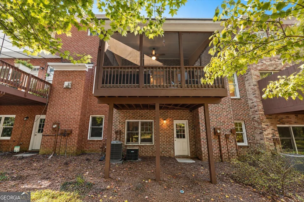 3105 Village Green DR Roswell, GA 30075