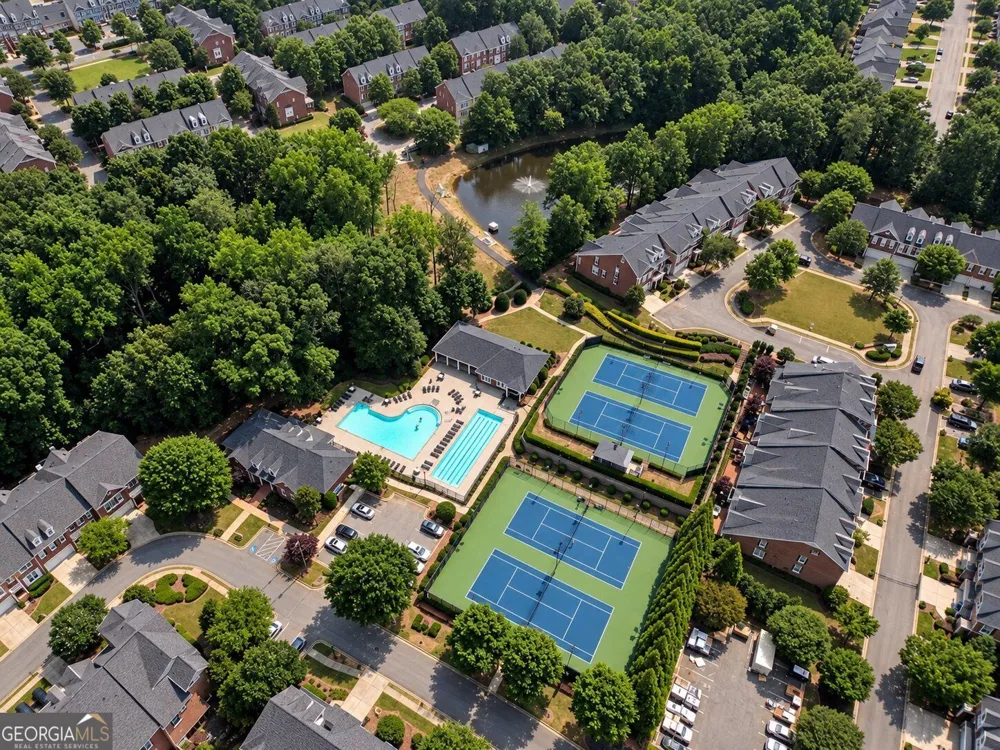 3105 Village Green DR Roswell, GA 30075